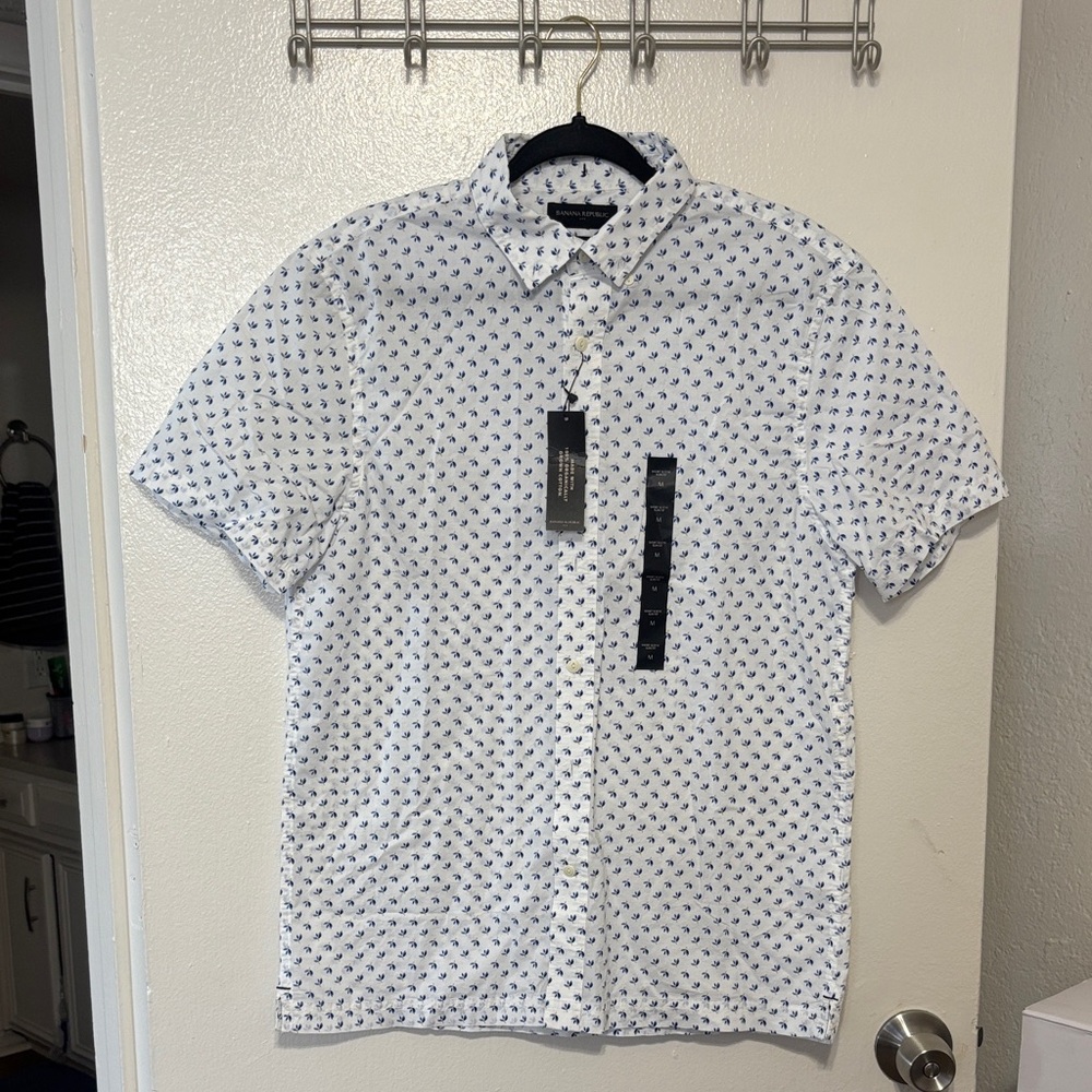 Banana Republic White Shirt with Blue Pattern